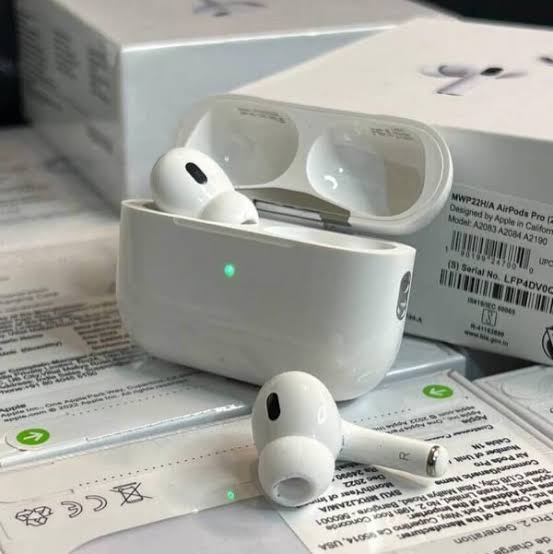 AirPods 2 Style Wireless Earbuds β White | Bluetooth 5.0 π§ | Charging Case Included